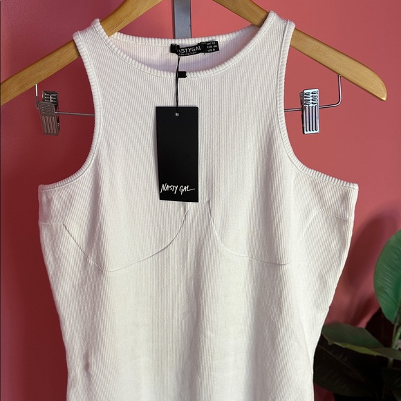 NWT Nasty Gal Standards High Ribbed Midi Dress, White, Size 8 - Picture 6 of 14